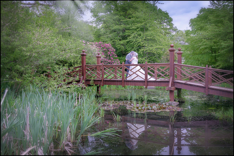 The Red Bridge, portraits wedding photograph